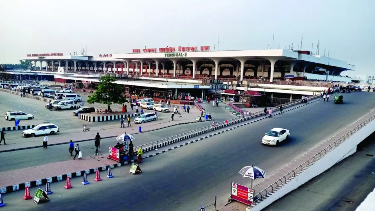 শাহজালাল বিমানবন্দর এলাকায় সাঁড়াশি অভিযান, আটক ৮২