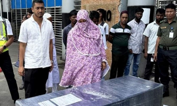 মৃত্যুর ১১ মাস পর অবশেষে দেশে ফিরল প্রবাসী মিন্টু মিয়ার মরদেহ