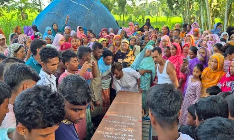 মৃত্যুর ৯ মাস পর দেশে পৌঁছাল প্রবাসী তরিকুলের মরদেহ