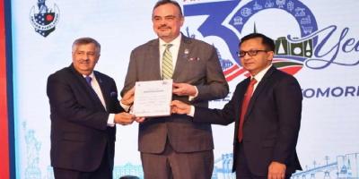 আরো ৫ বিলিয়ন ডলার মার্কিন বিনিয়োগ চায় বাংলাদেশ