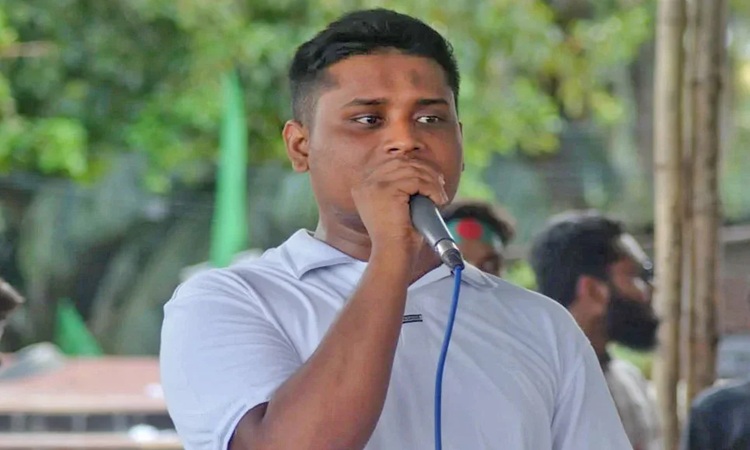 কার্ডের নামে প্রবাসীদের হয়রানি এবং ম্যানপাওয়ার ব্যবসার তীব্র সমালোচনা হাসনাত আবদুল্লাহর