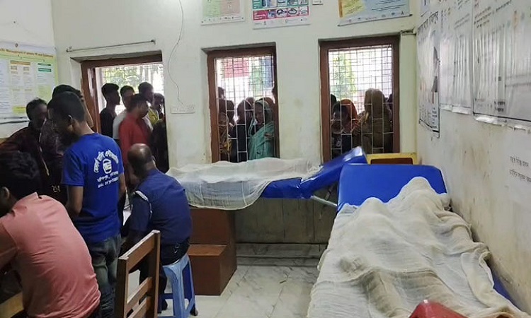 তিন সন্তানকে বিষপান করিয়ে বাবারও বিষপান, ৩ শিশুর মৃত্যু