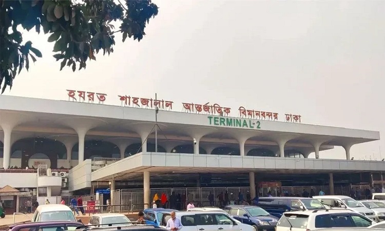 ১৫ হাজার প্রবাসী অনিশ্চয়তায়! সৌদি রুটে বিমান চলাচল নিয়ে নতুন জরুরি বার্তা